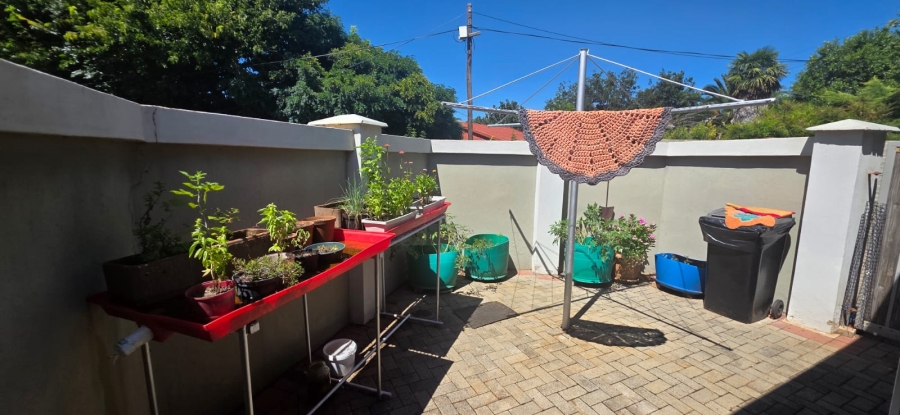 3 Bedroom Property for Sale in Kannoniers Park North West